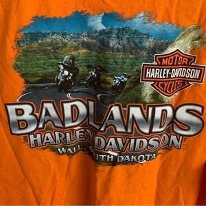 2013 Badlands Harley Davidson Sturgis Wall South Dakota Tee Shirt Orange Size XL